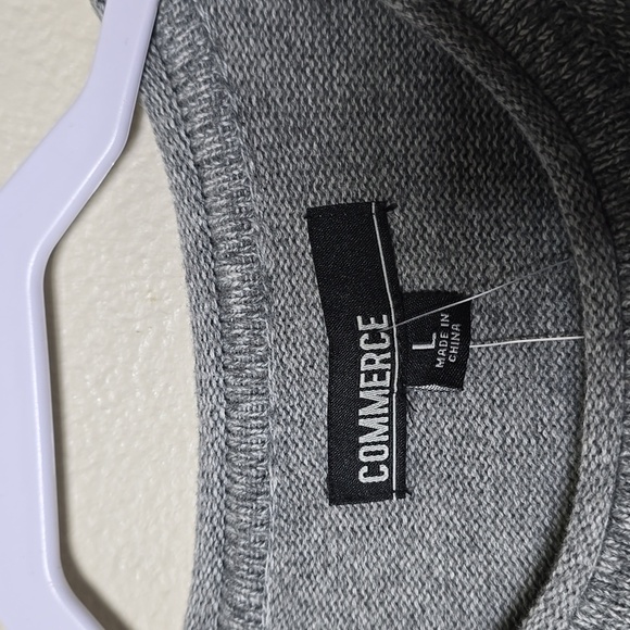 Commerce  gradient crewneck sweater size L NWT. - Picture 5 of 8